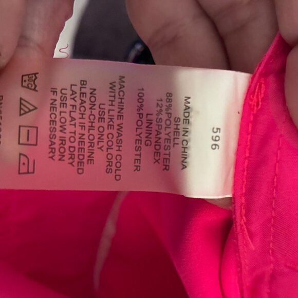 Vince Camuto Woman’s Bright Pink Dress Pants size 10 - Picture 4 of 8